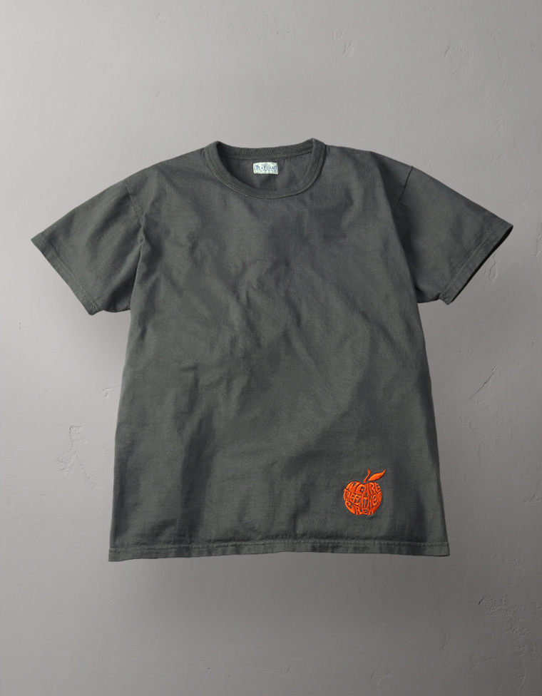 Tシャツ - APPLE -